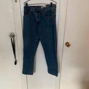 Levi’s Straight Leg Blue Denim Jeans – Classic Fit